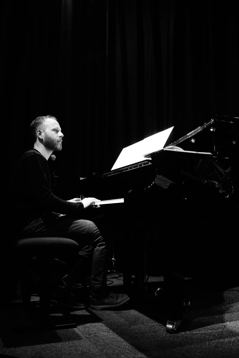 VINCENT STRAZZIERI TRIO